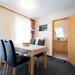 Haus Tweeflunken 4 *